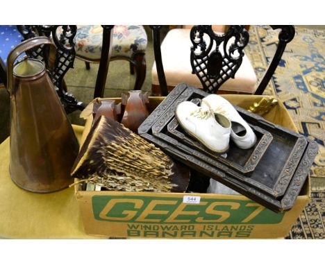 Assorted items to include a pair of carved wood horse bookends, brass boxes, plaster cast face, magnifier, toleware lamp, Chi