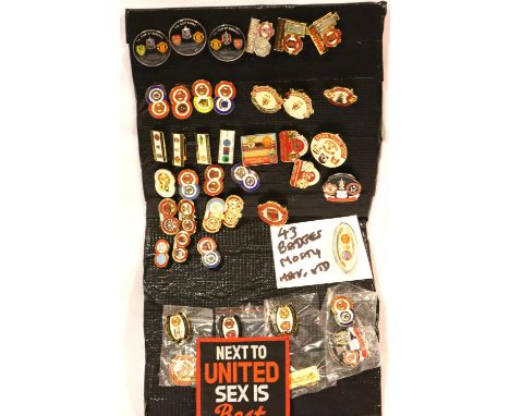 Over forty Manchester United enamel badges. P&amp;P Group 1 (£14+VAT for the first lot and £1+VAT for subsequent lots) 