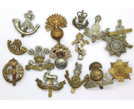 Fifteen British regimental cap badges. P&amp;P Group 1 (£14+VAT for the first lot and £1+VAT for subsequent lots) 