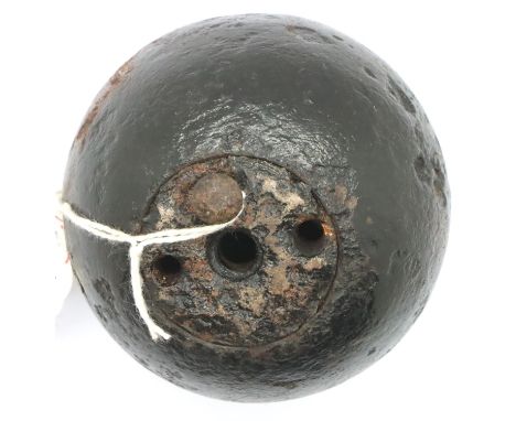 INERT WWI British number 15 Cricket Ball grenade. P&amp;P Group 1 (£14+VAT for the first lot and £1+VAT for subsequent lots) 