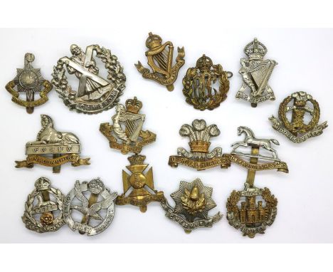 Fifteen British regimental cap badges. P&amp;P Group 1 (£14+VAT for the first lot and £1+VAT for subsequent lots) 