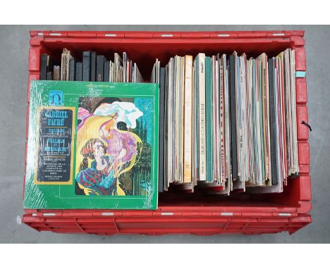 Vinyl - Approx 150 mainly US pressing mainly stereo 1950s / 60s classical records. Vg+ overall with examples in open shrink. 