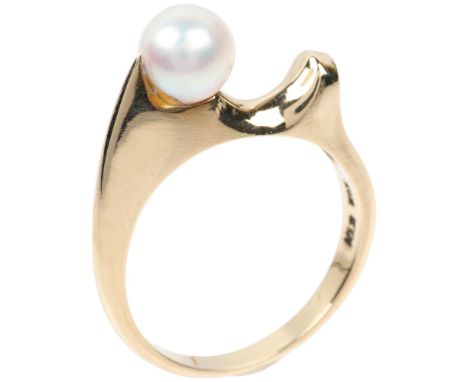 KJELD LARSEN - a Danish modernist 14k gold whole cultured pearl abstract dress ring, set with 6.8mm pearl, size R, 5.4g Condi