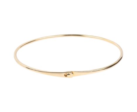 A Continental 18ct gold torque bangle, no maker's mark, band width 2.1mm, internal circumference 19cm, 10.4g Condition Report