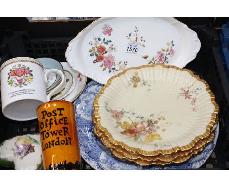 A quantity of china including J.G. Meakin Pagoda shallow dish, three Royal Worcester Plates, pattern no. 1416, a/f, Royal Wor