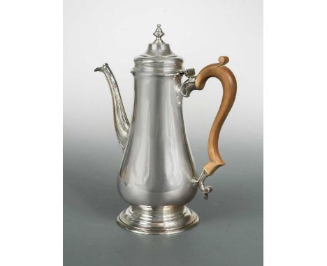 mark of H. Pidduck &amp; Sons, London 1968, of baluster form and in the Georgian style, part marked stepped and hinged cover 