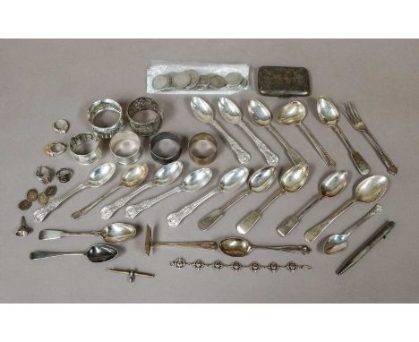 A Collection of Assorted Silver, including: a set of six Fiddle pattern teaspoons; a set of six Queen's pattern teaspoons; fi