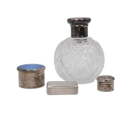19th Century silver boxes and scent bottle to include a silver snuff box, hallmarked Birmingham 1895; silver pill pot, hallma