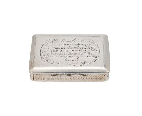 Silver snuff box with Masons presentation inscription to the lid and engine turned decoration to the body, hallmarks Birmingh