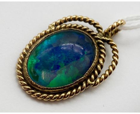 9CT GOLD OPAL PENDANT - DARK GREEN - 6.3 GRAMS APPROX