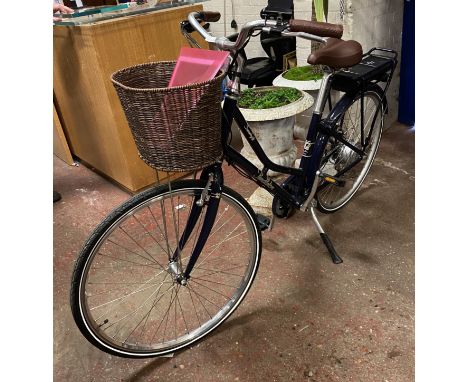 PENDLETON SOMERBY ELECTRIC BIKE WITH MANUAL &amp; CHARGER