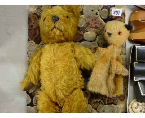 Vintage teddy bear and a vintage Sooty hand puppet etc