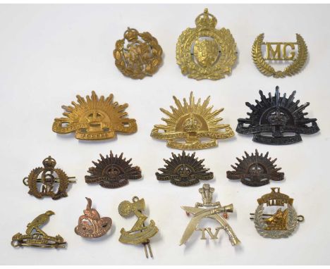 Quantity of 15 Australian and New Zealand cap badges to include: Australian commonwealth military force slouch hat badges, 6t