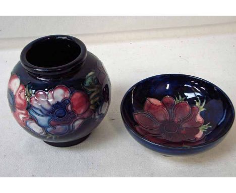 A William Moorcroft Anemone pattern vase, of bulbous form, 14cm  high, together with a Moorcroft Anemone pattern bowl, both s