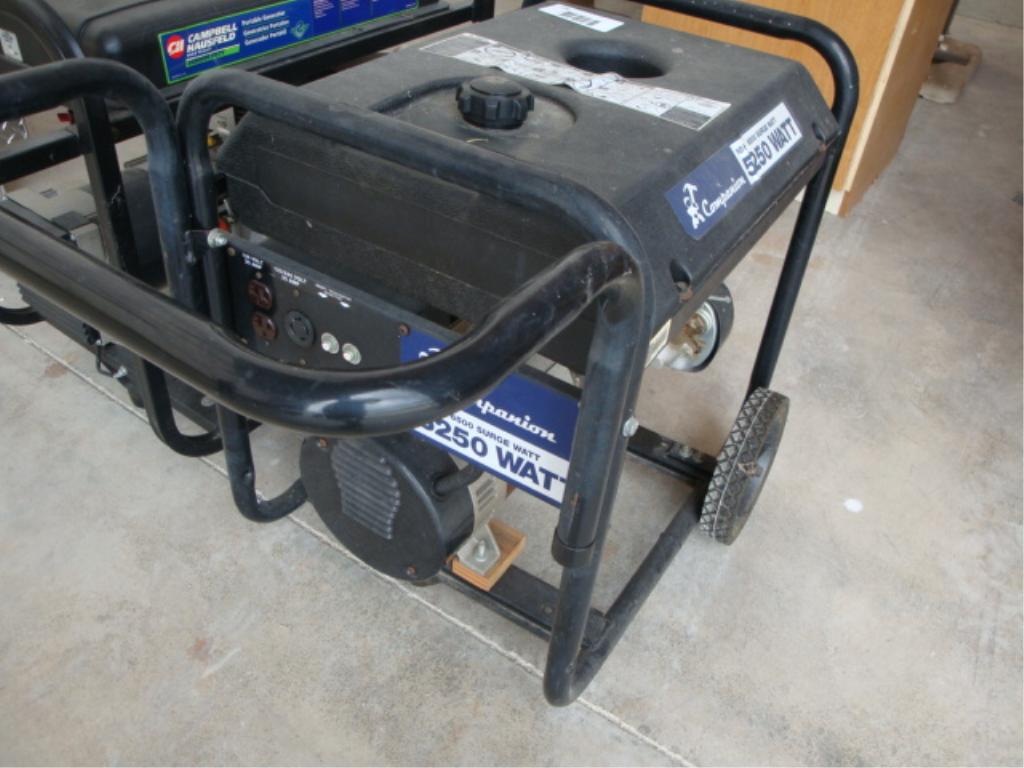 Companion 5250 10hp 6500 watt generator Tecumsehbarely used