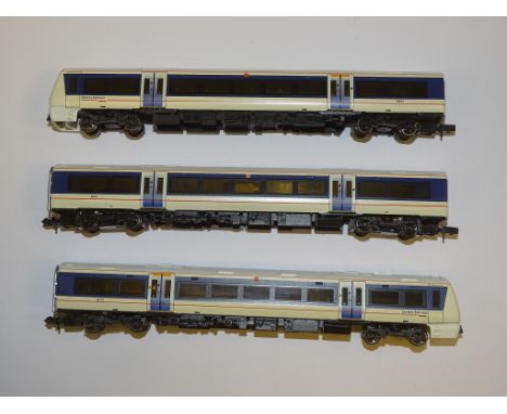 AN N GAUGE GRAHAM FARISH CLASS 168 3-CAR DMU IN CHILTERN RAILWAYS LIVERY as lotted - G/VG (unboxed)