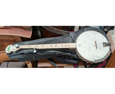 A Mulucky five string banjo with case