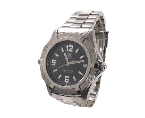 Tag Heuer 2000 Exclusive stainless steel gentleman's bracelet watch, ref. WN1110, black dial, Tag Heuer bracelet, quartz, 40m