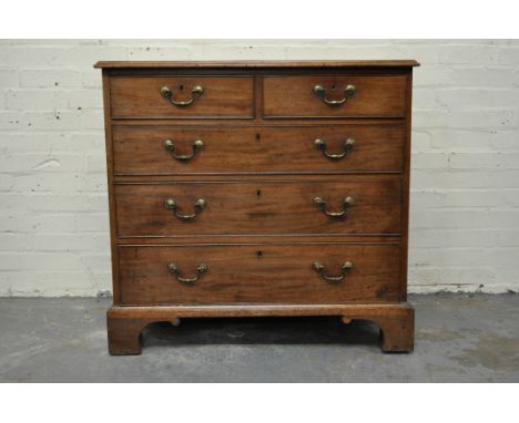 George III mahogany chest of drawers, rectangular top with a moulded edge, two short and three long graduating drawers, all w