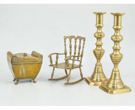 Small brass caddy box, on four paw feet, 12cms, copper, brass and metalware, (a quantity)