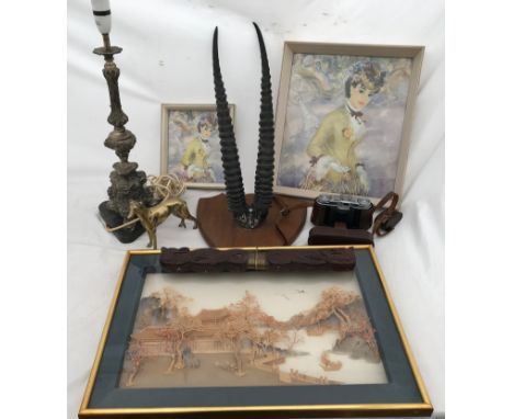 A mixed lot to include an ornate brass effect table lamp 53cms h, brass greyhound, pair of Ibex horns on wood shield mount, p