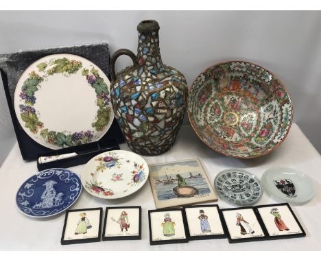 A selection of pottery to include Royal Worcester Vine Harvest cake plate 28.5cms with cake knife, Doulton stoneware jug embe