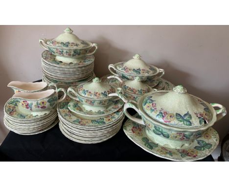 An extensive early 20thC Mason's Ironstone dinner service to include plates  12 x 20cms, 12 x 27cms 12 x 25cms, 12 soup bowls