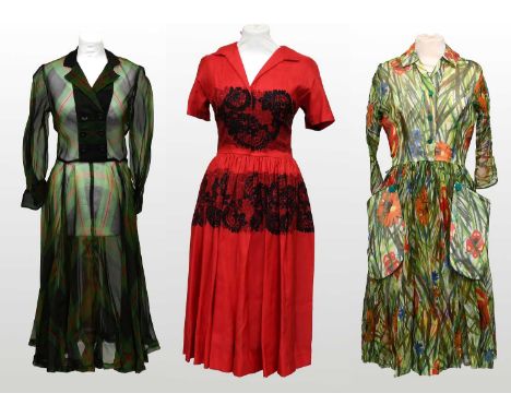 Circa 1950s Dresses comprising an Anne Fogarty Margot Inc red short sleeved day dress with v-neck and collar, printed to the 