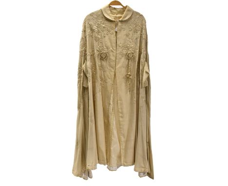 Early 20th Century Chinese Cream Silk Embroidered Cape, with peter pan collar, sleeve holes, cream silk floral embroidery ove