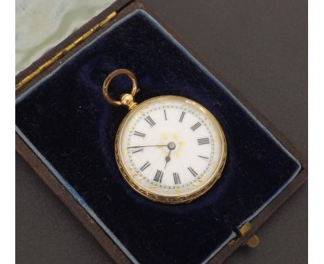 18ct engraved cylinder fob watch with a white, gilt frosted bar movement, no. 82665, 31.1gm, 35mm; with key and box Condition
