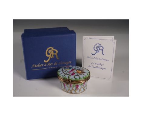 Elegant Atelier d Art de Limoges hand painted porcelain trinket box featuring a delicate design of two birds perched on a tre