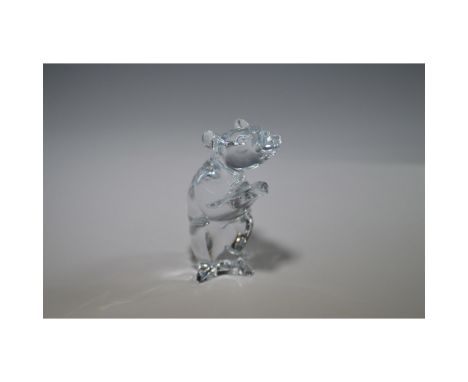 Exquisite Baccarat crystal mouse figurine, showcasing the brand's renowned craftsmanship in fine crystal artistry. This charm