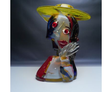 A striking Murano glass bust sculpture by renowned Venetian glass artist Walter Furlan, inspired by the Cubist works of Pablo