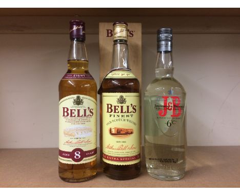 J & B -6°C 
Blended Scotch Whisky
70cl, 40% volume.
BELL'S AGED 8 YEARS
Blended Scotch Whisky
Special commemorative bottling 