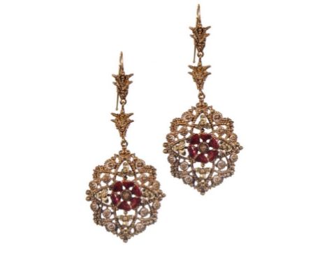 A PAIR OF GOLD CANNETILLE AND RED GUILLOCHE ENAMEL EARRINGS, C 1870, 50mm, unmarked, 8.6g++Good condition