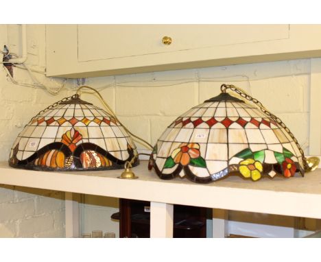 Two Tiffany style centre ceiling light fittings