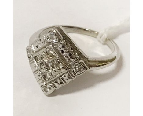 14CT WHITE GOLD DIAMOND RING - SIZE L