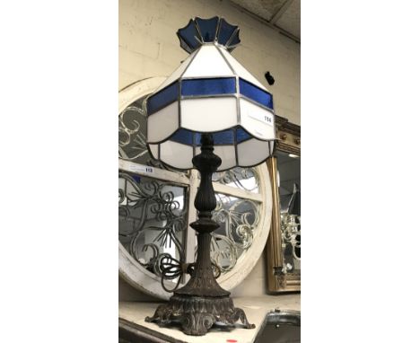 LARGE TIFFANY STYLE TABLE LAMP - SLIGHT DAMAGE HEIGHT 6.6CM