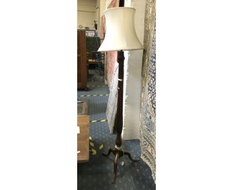 MAHOGANY STANDARD LAMP