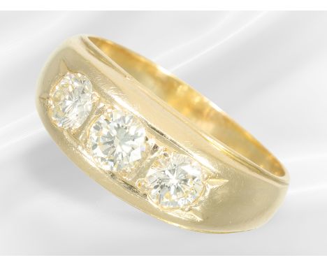Ring: hochwertiger Herrenring mit Brillanten sehr feiner Qualität, VVS, ca. 1,26ct: Ca. Ø21mm, RG65, ca. 7,3g, 18K Gold, schö