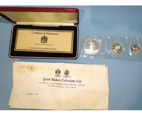 Central Bank of Malta, a 1977 proof silver three-coin set, comprising £5, £2, and £1, in case with certificate of authenticit