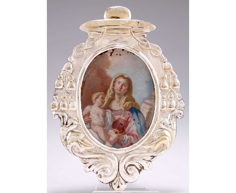 ATTRIBUTED TO FRANCESCO DA MURA (ITALIAN 1696-1782) MADONNA AND CHILD Oil on copper, ovalHoused in a Continental silver frame