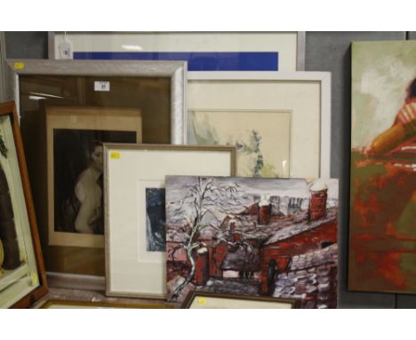 A COLLECTION  OF ASSORTED PICTURES AND PRINTS TO INCLUDE A 1920'S STYLE PORTRAIT, BEACH SCENE ETC