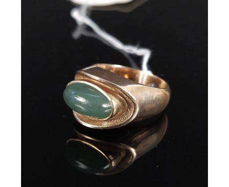 A 9ct gold jade set ring, size N, approx 9.5g