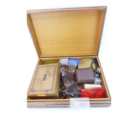 A carved softwood box and contents, to include a George V silver brooch naming Rose, lady's powder compact, silver mispah dou
