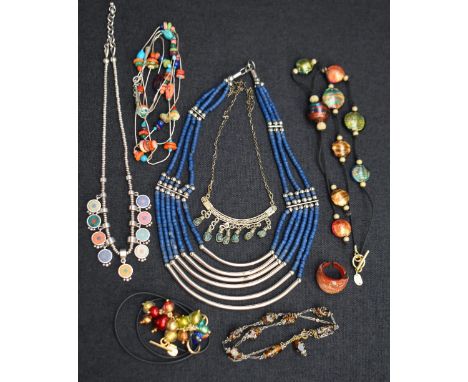 A small selection of costume jewellery including two Italian necklaces by Antica Murrina, a glass ring, two silver and bead n