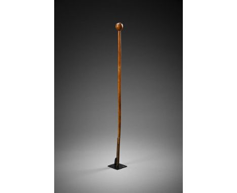 Y  A LONG ZULU RHINOCEROS HORN KNOBKERRY/CLUB  SOUTH AFRICA, 19TH CENTURY  The Ceremonial Prestige staff of long proportions,