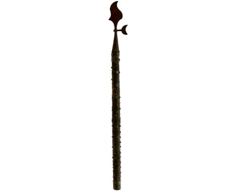 A VINTAGE GONDOLIER'S POLE TERMINAL, the leaf shaped head with small crescent fluke, the wooden haft profusely set with brass