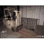 Allis-Chalmers model: ACC55K LP lift truck, 5500-Lb. Capacity, 102" single stage mast, 1665-hours in