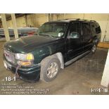 2002 GMC Yukon XL Denali sport utility vehicle, 8-cylinder 6.0 L gasoline engine, 4X4, power leather